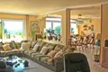 6-Schlafzimmer-Villa 650 m² Chiva, Spanien