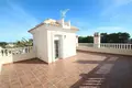 Villa de 4 dormitorios 250 m² Dehesa de Campoamor, España