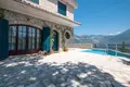 Villa de 9 pièces 241 m² Kostanjica, Monténégro