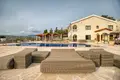 Maison 8 chambres 800 m² Agios Tychonas, Chypre