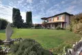 Casa 3 habitaciones 600 m² Lombardía, Italia