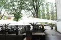 Restaurant, Café 163 m² Upravna Enota Ljubljana, Slowenien