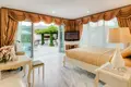 villa de 5 dormitorios 250 m² Phuket, Tailandia