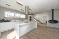 6 bedroom villa 174 m² Varvari, Croatia