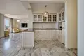 Mieszkanie 3 pokoi 113 m² Becici, Czarnogóra