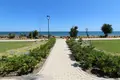 Stadthaus 4 Schlafzimmer 350 m² Estepona, Spanien