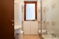 2 bedroom apartment 100 m² Bardolino, Italy