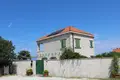 Villa de 4 dormitorios 300 m², Todos los paises