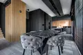 Mieszkanie 4 pokoi 136 m² Warszawa, Polska
