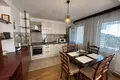 2 bedroom apartment 105 m² Petrovac, Montenegro