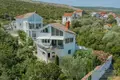 Villa 8 habitaciones 525 m² Radovici, Montenegro