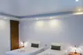 Mieszkanie 3 pokoi 300 m² Karon, Tajlandia