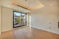 Mieszkanie 4 pokoi 161 m² Kumbor, Czarnogóra