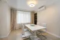 Mieszkanie 4 pokoi 182 m² Mińsk, Białoruś