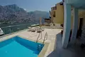 4 bedroom Villa 290 m² Muo, Montenegro