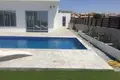 Casa 4 habitaciones 260 m² Oroklini, Chipre