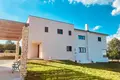 Villa de 4 dormitorios 250 m² Rabac, Croacia