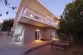 Hotel 307 m² en Amarynthos, Grecia