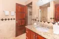 Кондо 1 спальня 74 м² West Bay, Гондурас