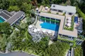 6 bedroom villa 2 218 m² Phuket, Thailand