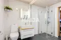 Mieszkanie 4 pokoi 98 m² Helsinki sub region, Finlandia