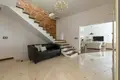 Dom 5 pokojów 288 m² Łomianki, Polska