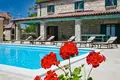 5 bedroom villa 250 m² Porec, Croatia