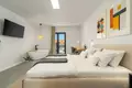 5-Schlafzimmer-Villa 366 m², Alle Länder