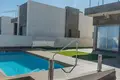 Villa de tres dormitorios 83 m² Orihuela, España