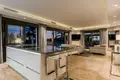 villa de 5 dormitorios 333 m² Marbella, España