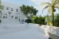 6-Schlafzimmer-Villa 450 m² Kerobokan Kelod, Indonesien