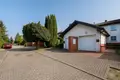Casa 120 m² en Zlotniki, Polonia
