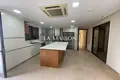 Dom 4 pokoi 380 m² w Strovolos, Cyprus