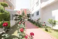 Квартира 2 комнаты  Махмутлар, Турция