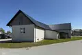 Gewerbefläche 3 zimmer 342 m² in Tuckum, Lettland