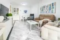 Mieszkanie 2 pokoi 75 m² Marbella, Hiszpania