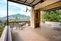 Villa de 4 dormitorios 155 m² Budva, Montenegro