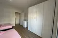3+1+2 APARTMENT FOR RENT ON PORT STREET IN DURRES! (Eon121229)