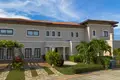 Szeregowiec 3 pokoi 261 m² Roatan, Honduras