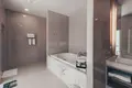 4 bedroom Villa 330 m² Thalang, Thailand
