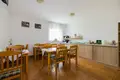 Коммерческое помещение 1 200 м² Варшава, Польша