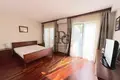 2 bedroom apartment 111 m² Sveti Stefan, Montenegro