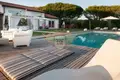 3 bedroom villa 310 m² Livorno, Italy