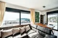 2-Schlafzimmer-Penthouse 111 m² Becici, Montenegro