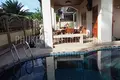 7 bedroom villa 332 m² ban ket ho, Thailand