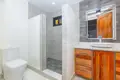 3 bedroom house 156 m² Crawfish Rock, Honduras