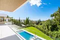 5-Schlafzimmer-Villa 919 m² Benahavis, Spanien