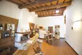Dom 30 pokojów 1 000 m² Perugia, Włochy