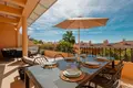 Wohnung 2 Schlafzimmer 259 m² Marbella, Spanien