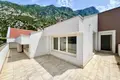 Wohnung 2 Schlafzimmer 120 m² Dobrota, Montenegro